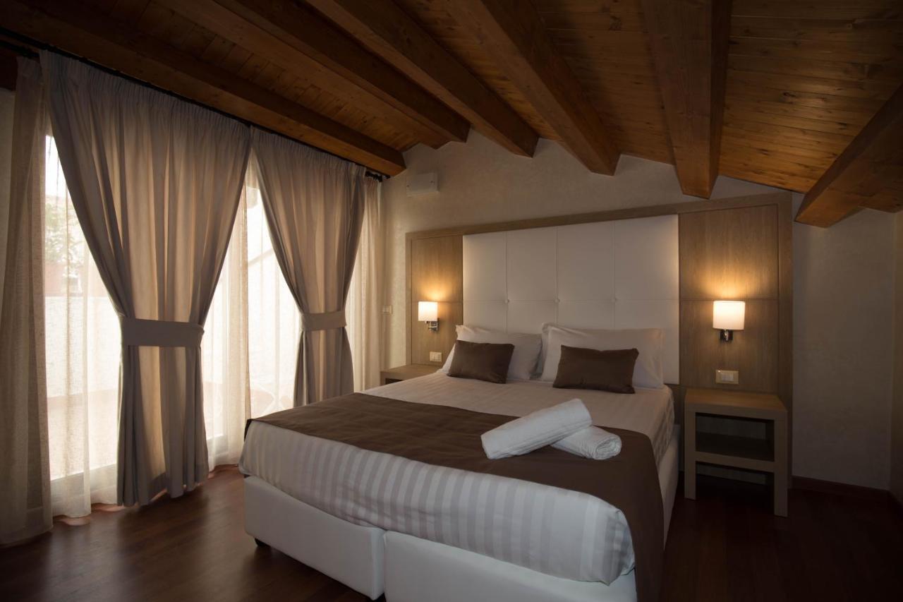 B&B La Serenissima Palermo Kültér fotó